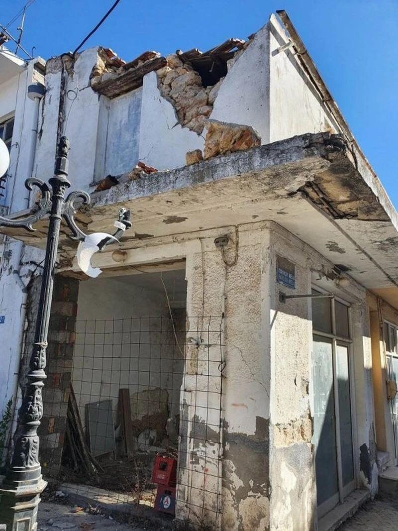 seismos-irakleio6.jpg
