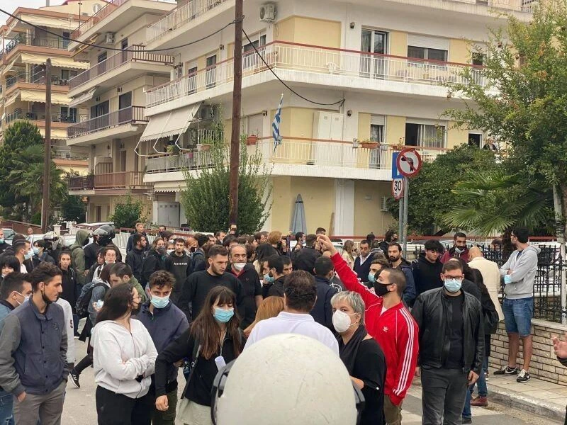 foitites-epal-stavroupoli1.jpg
