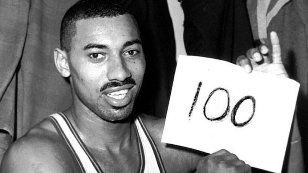 wilt-chamberlain-100-points.jpg