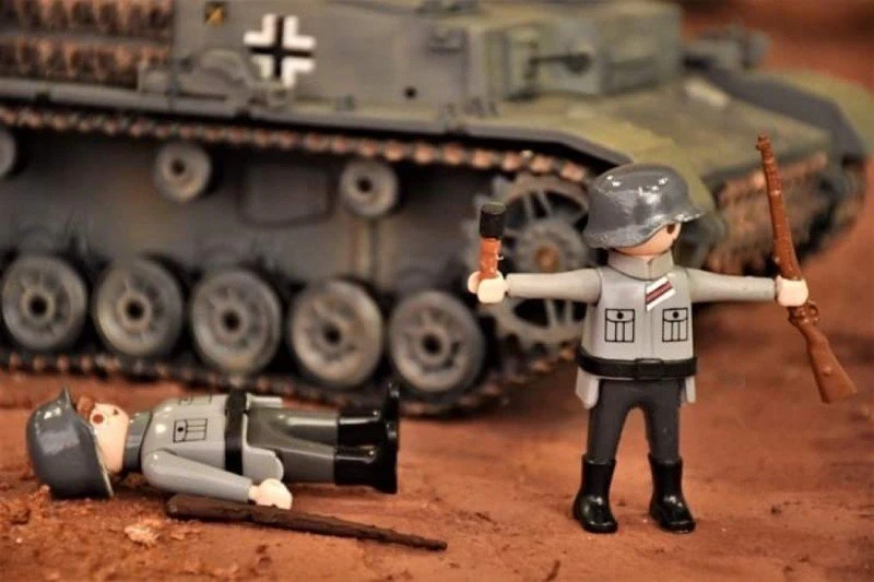 playmobil-ape9.jpg