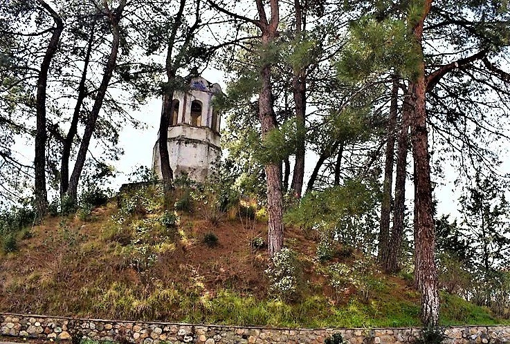 4-tumpa-tafikos-tymvos-entos-oikismou-me-kodonostasio.jpg