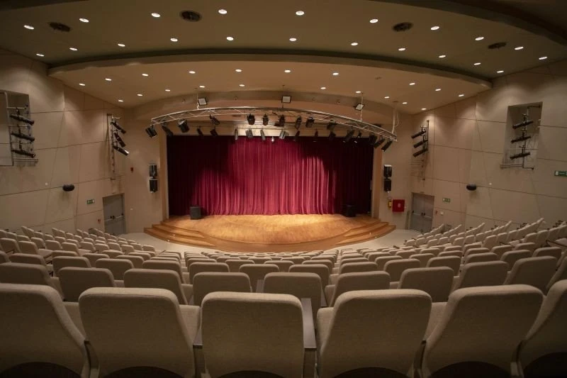 theatro-mikis-theodorakis-kordelio2.jpg