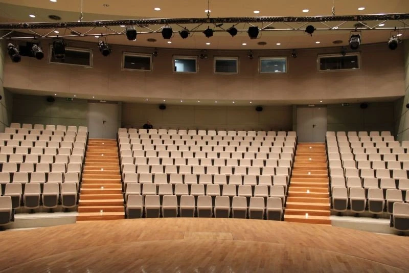 theatro-mikis-theodorakis-kordelio3.jpg