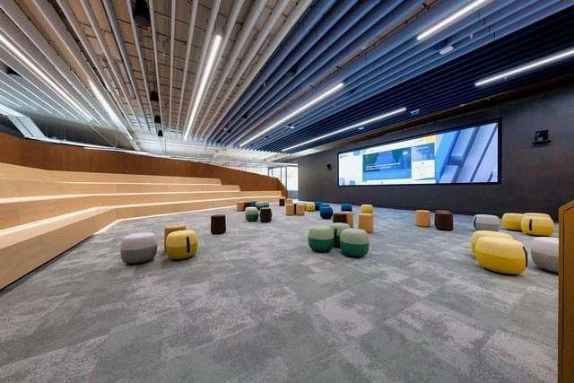 kentro-kainotomias-pfizer-hzVq5.jpeg?v=0