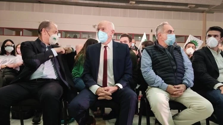 papandreou2.jpg