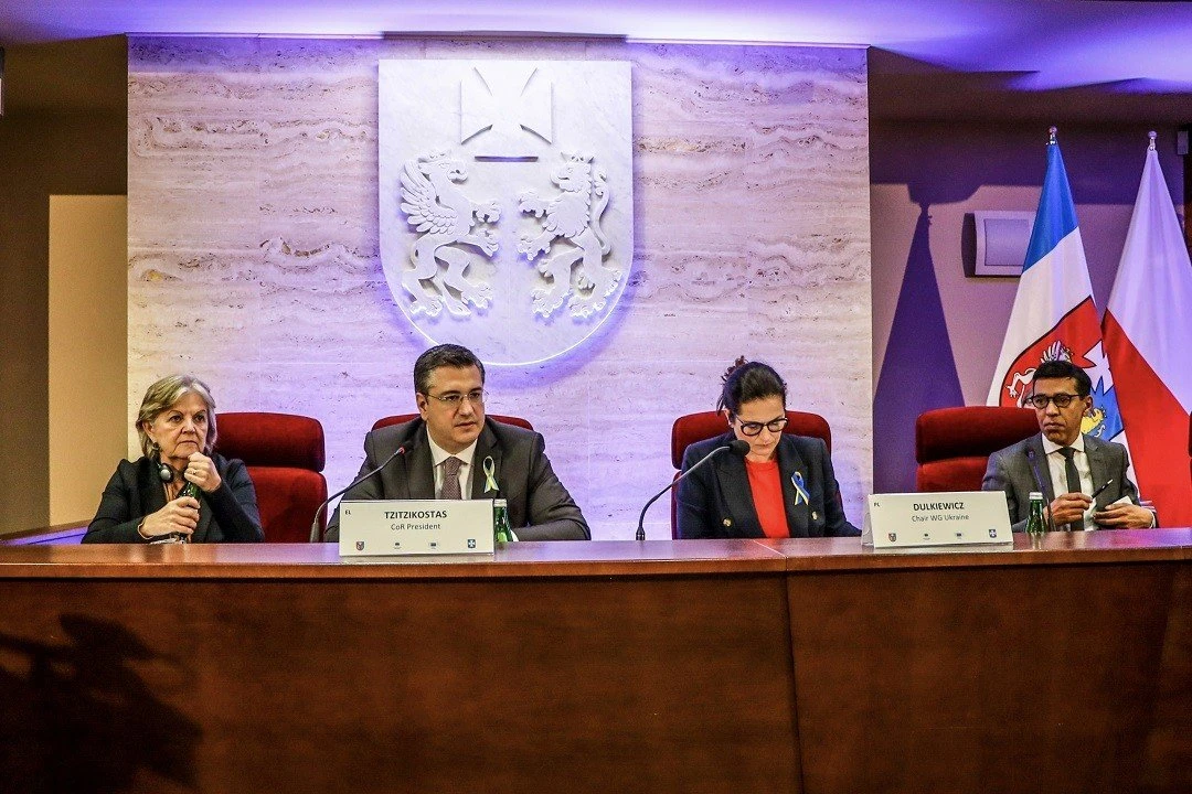 tzitzikostas5.jpg