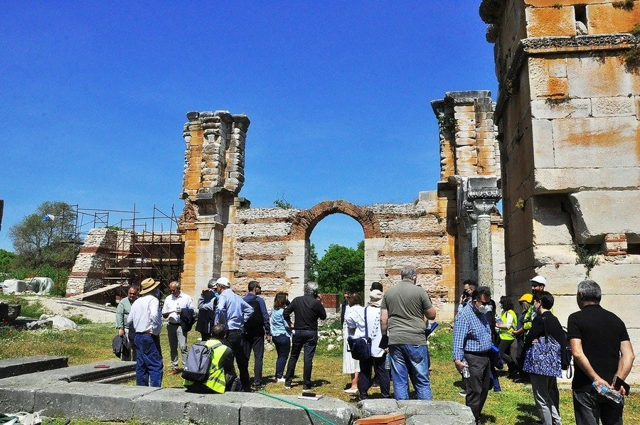 mendoni-kavala3.jpg