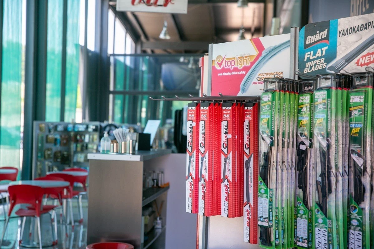 sakis-car-wash-12.jpg