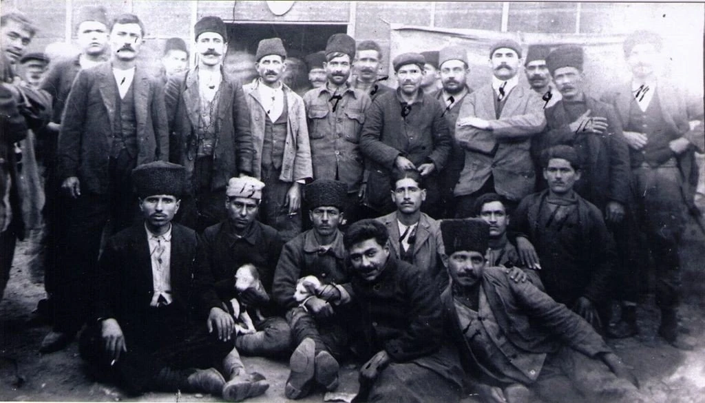aixmalotoi-smyrni-venezis.jpg