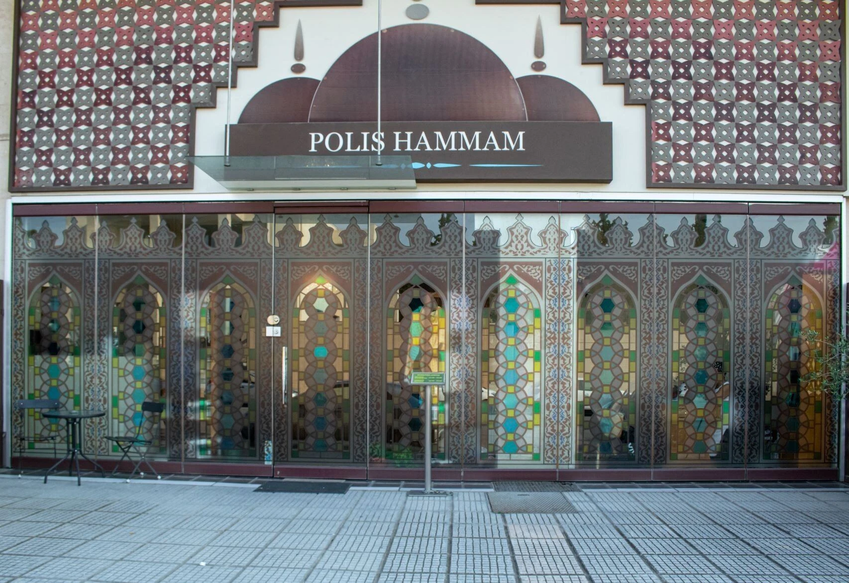 apopsi-tis-eisodoy-toy-polis-hammam-polis-loutron-kentriki.jpg