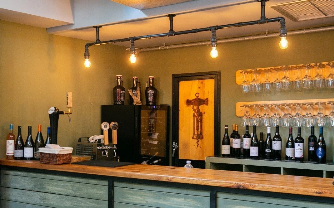 eatery16.jpg