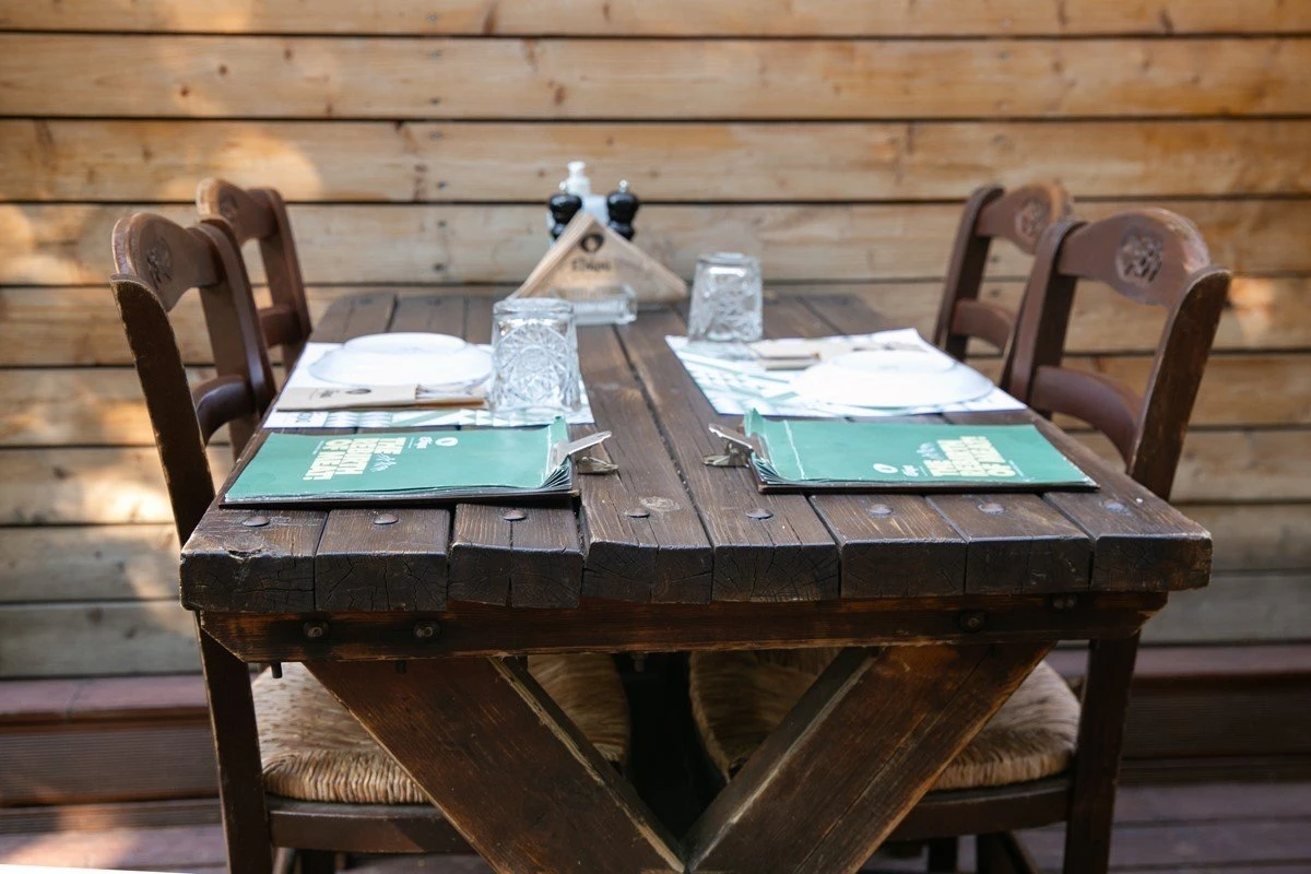 eatery5.jpg