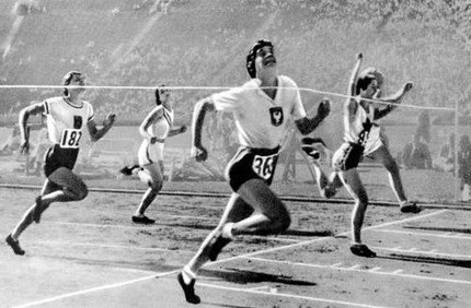 stanislawa-walasiewicz6.jpg