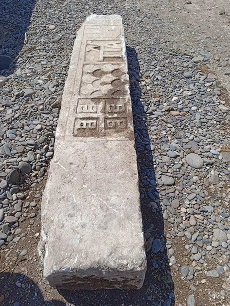 tmima-marmarinou-uperthurou-ovriokastro-lesvos.jpg