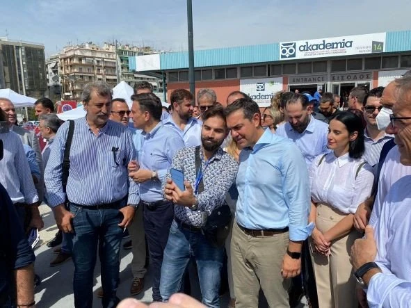 tsipras-periptera25.jpg