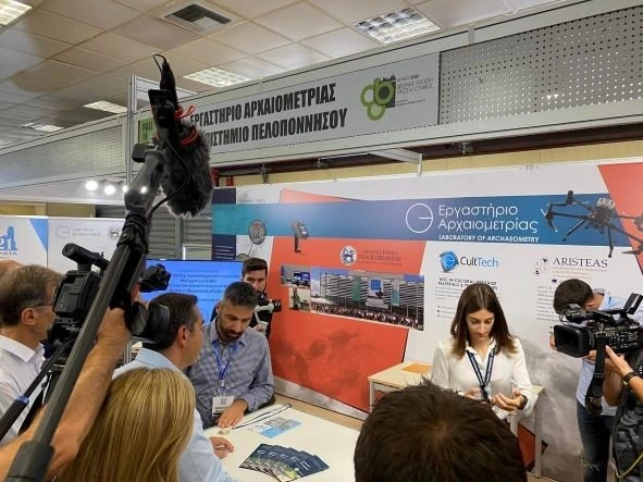 tsipras-periptera3.jpg
