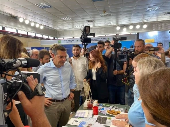 tsipras-periptera5.jpg