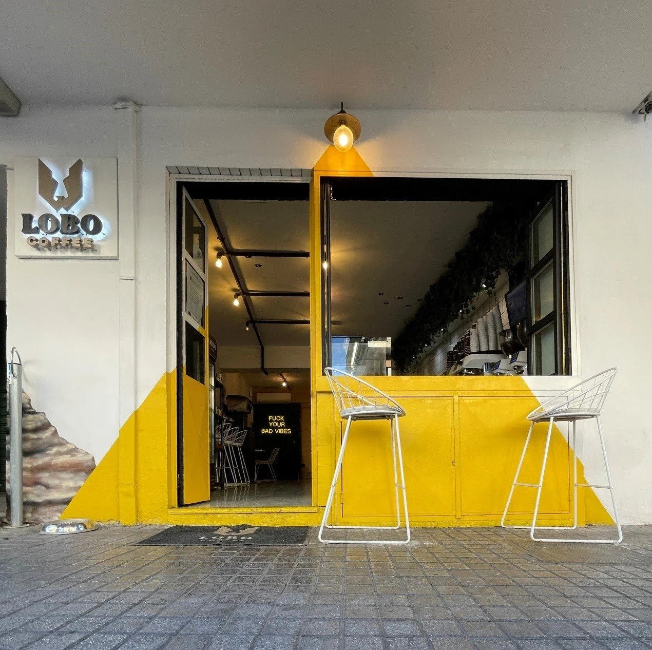 lobo-coffee-2.jpg