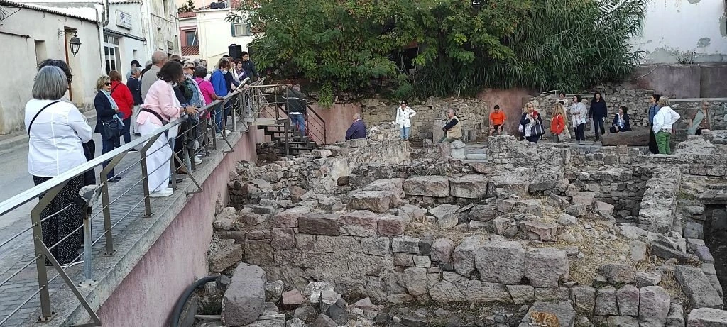mytilini-lesvos-arxaia.jpg