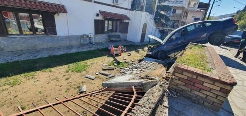 kastoria-toixio-vrefonipiakou-stathmou-aytokinito2.jpg