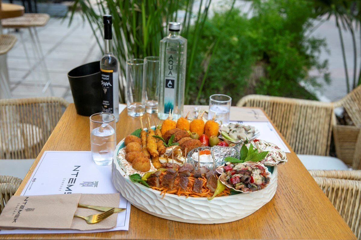 ntemek-cafe-bar7.jpg