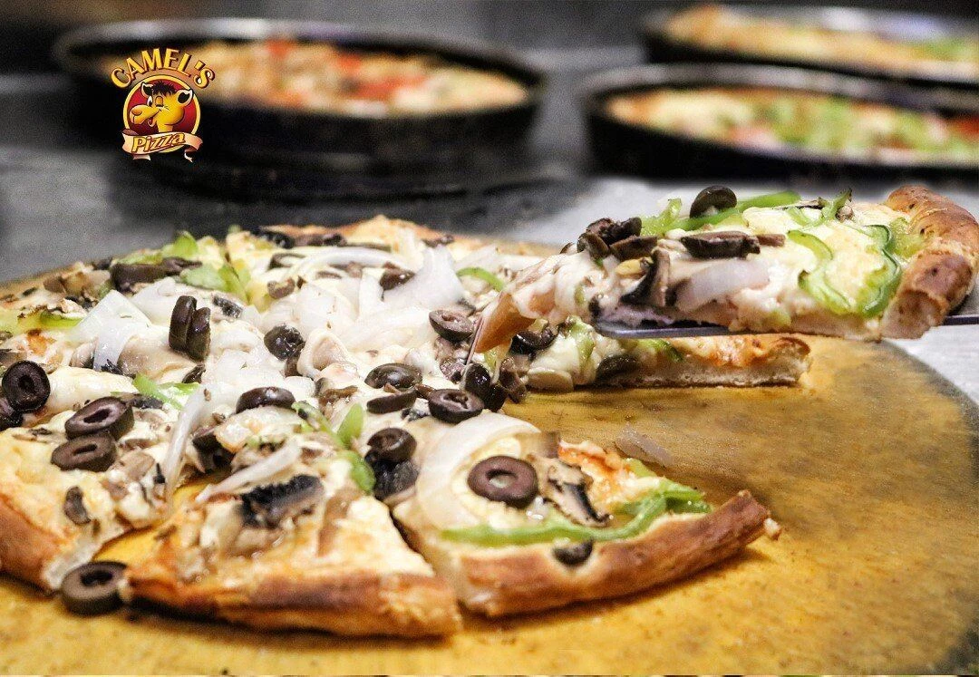 pizza-camels5.jpg