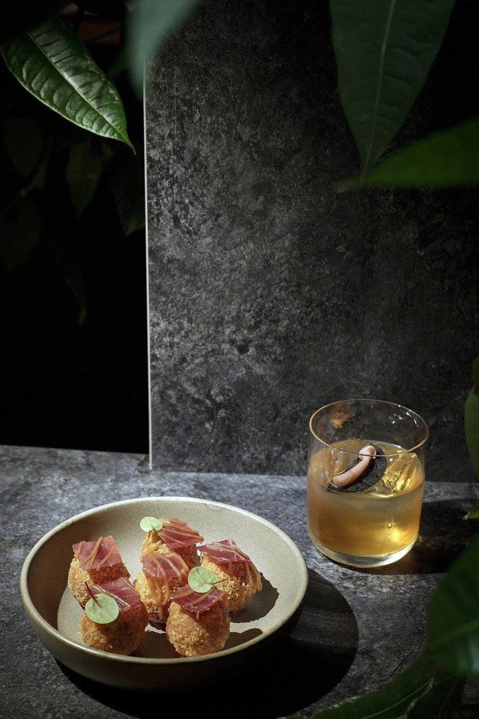 moldee-bar-5.jpg