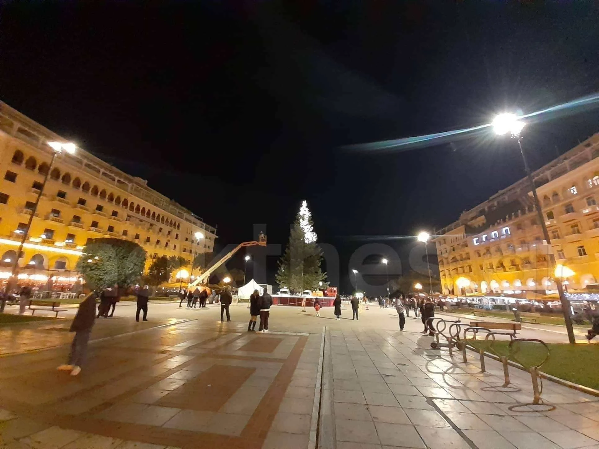 dentro-fotakia2.jpg