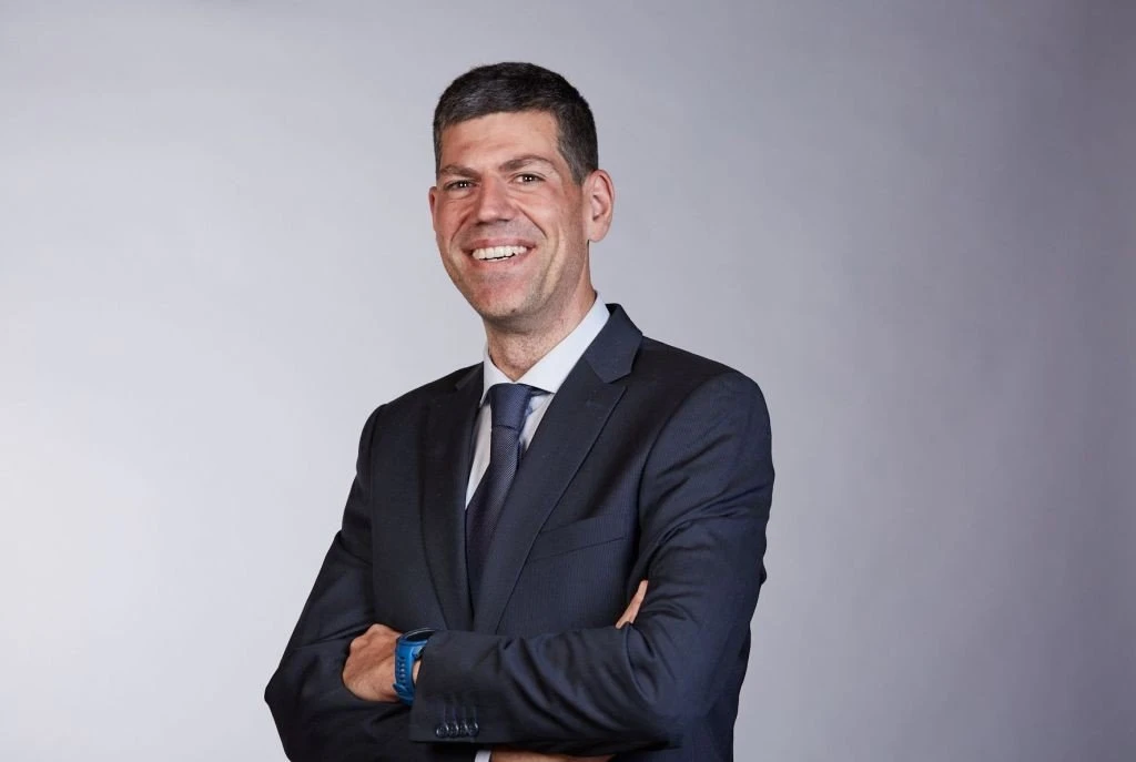 Ο Φ. Σαμπαζιώτης