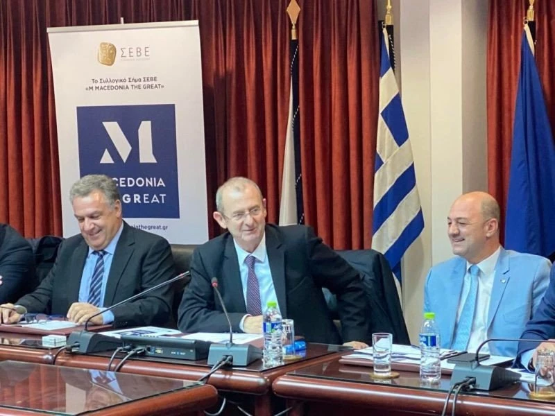 parousiasi-makedonikou-simatos-2.jpg