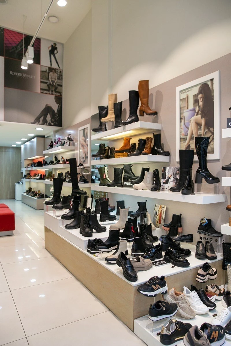 square-5-shoes3.jpg