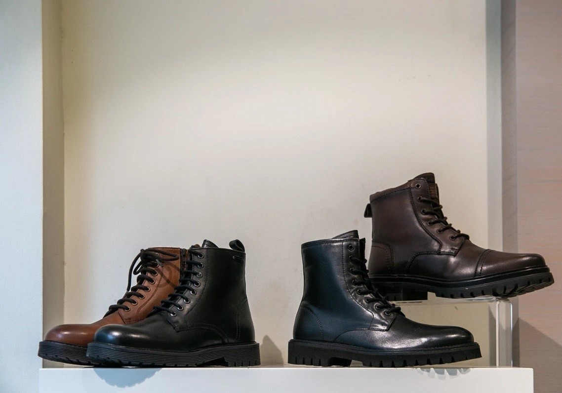 square-5-shoes7.jpg
