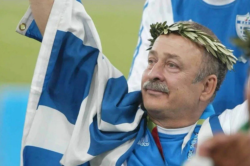 aggourakis.jpg