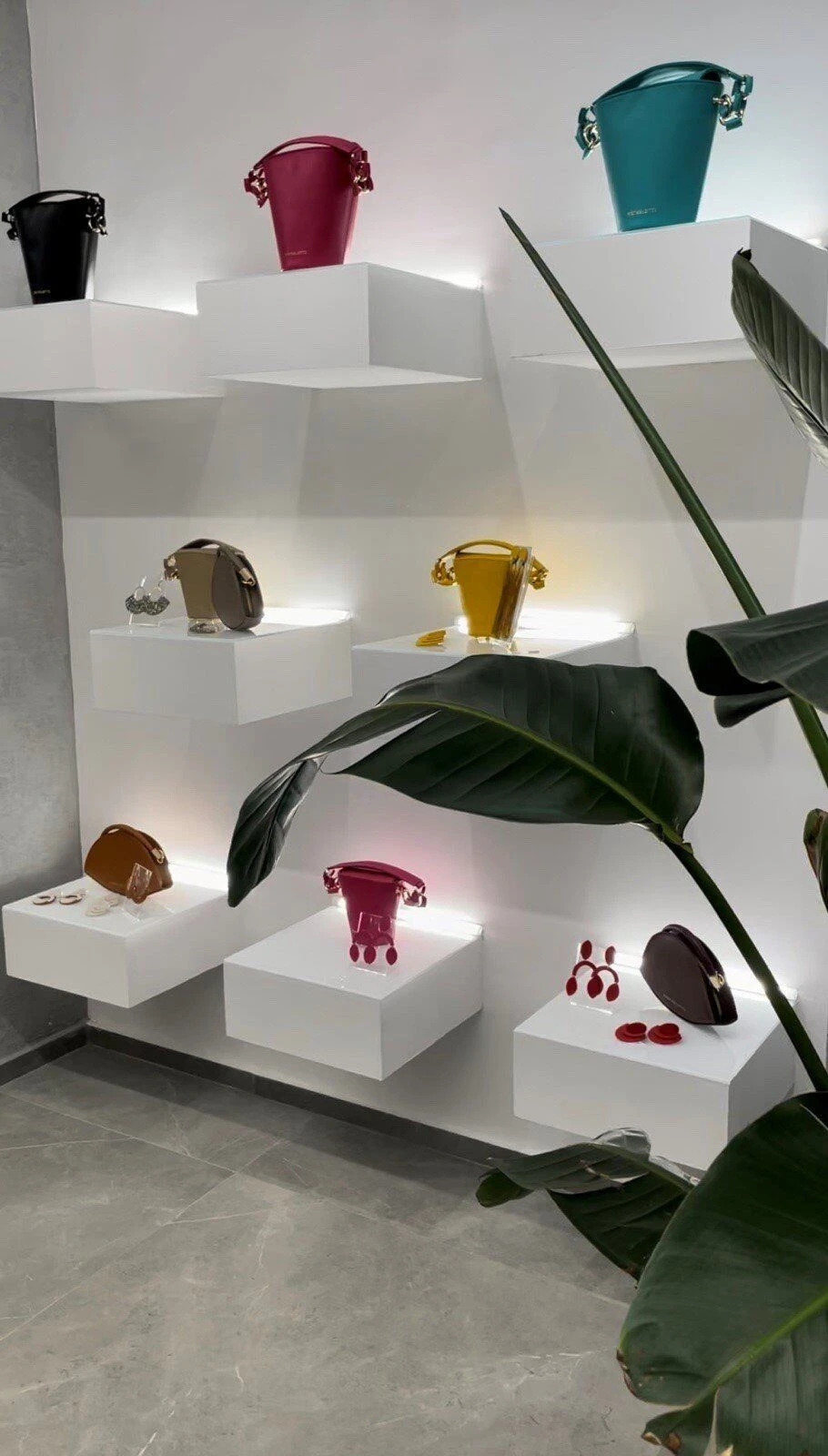 dolls-boutique7.jpg