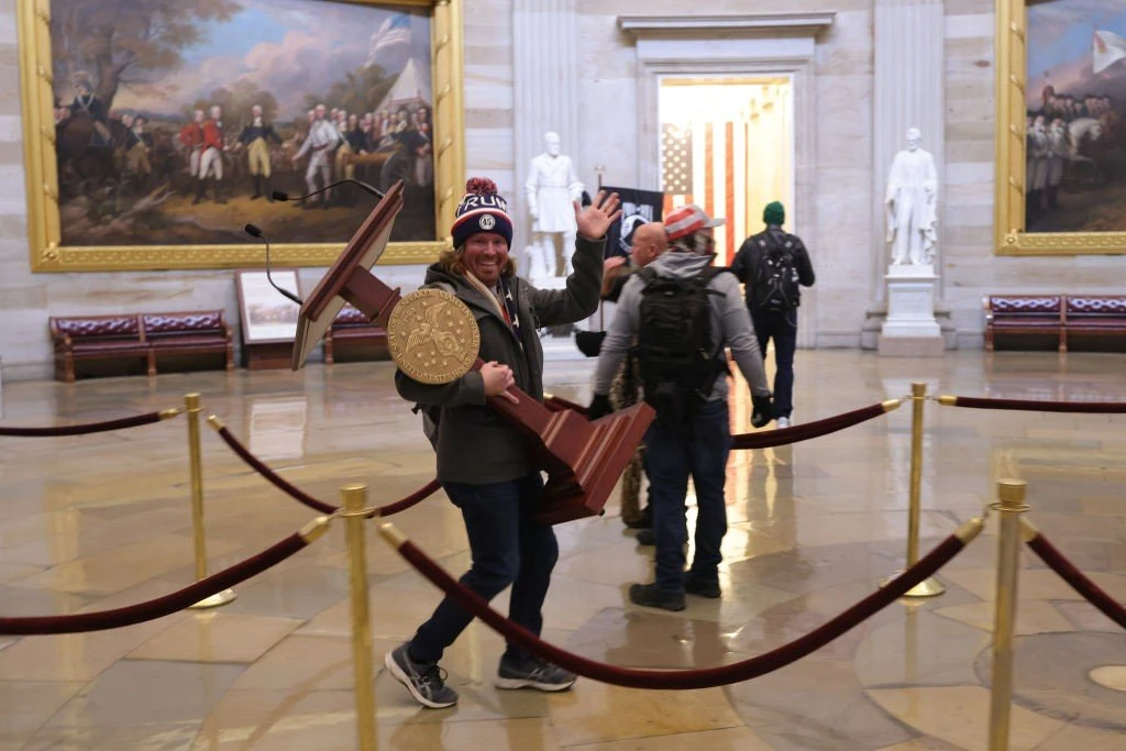 capitol3.jpg