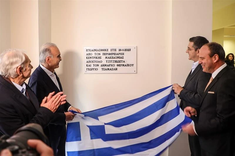 230127-dt-to-5o-dimotiko-scholio-peraias-ston-dimo-thermaikou-eghkainiase-o-perifereiarchis-kentrikis-makedonias-apostolos-tzitzikostas-foto-4.jpg