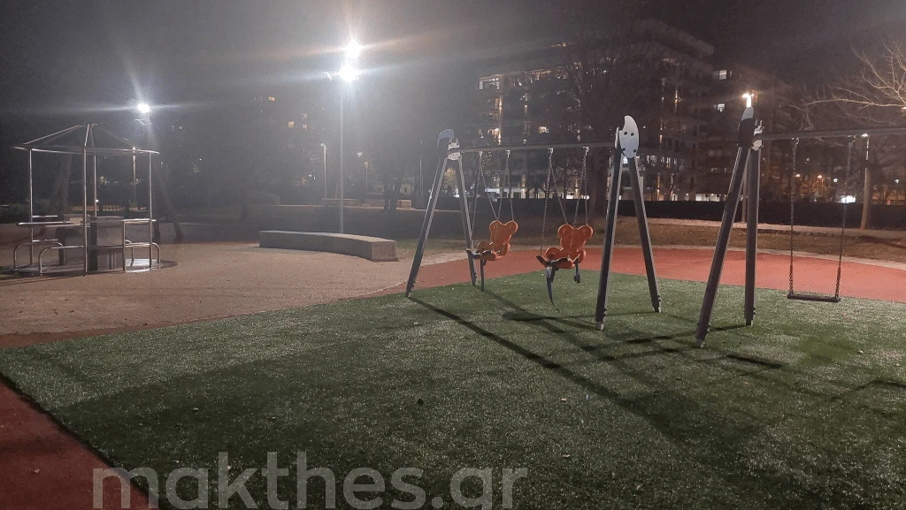 Η παιδική χαρά στο πάρκο Φωκά μετά την αναβάθμιση