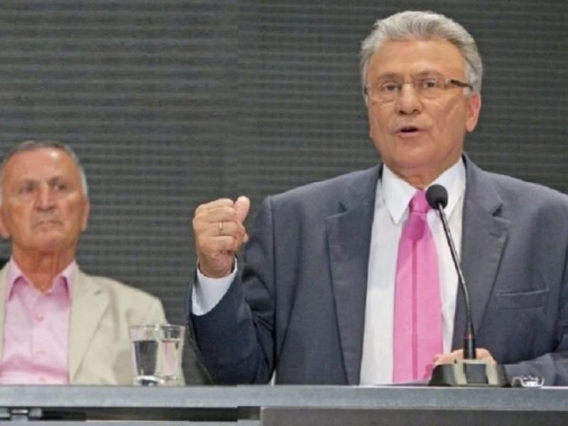 panagiotis-dionisi-psomiadis-d9RJp.jpg