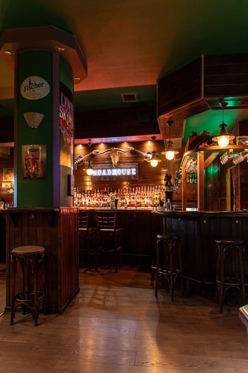 roadhouse16.jpg