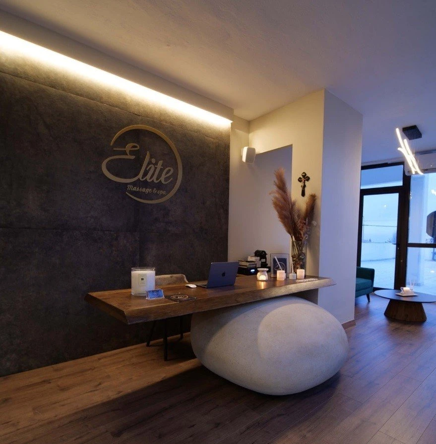 elite-massage-3.jpg