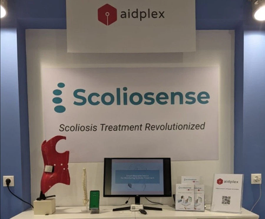 scoliosense.jpg