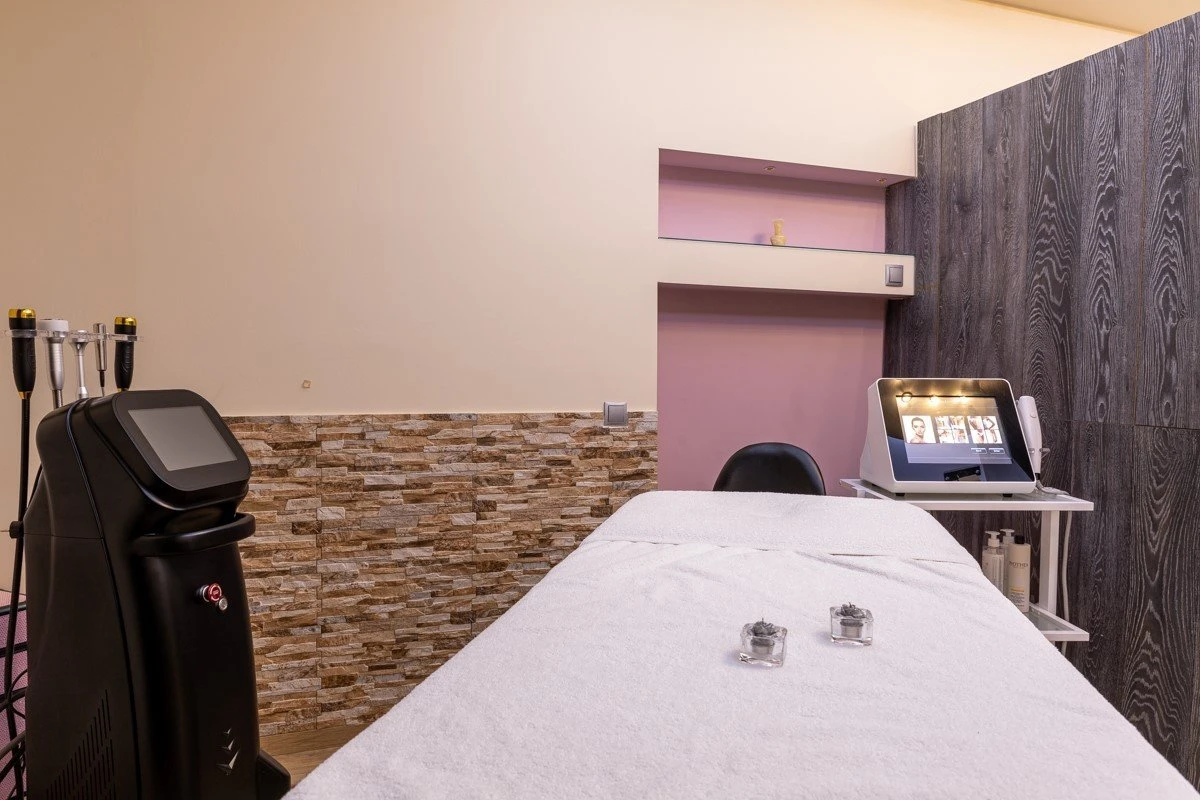 luxury-living-spa15.jpg