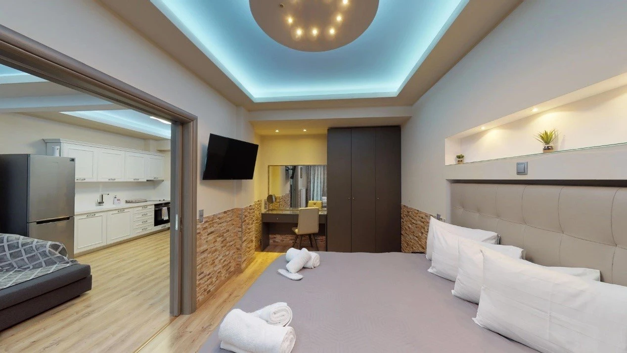 luxury-living-spa16.jpg