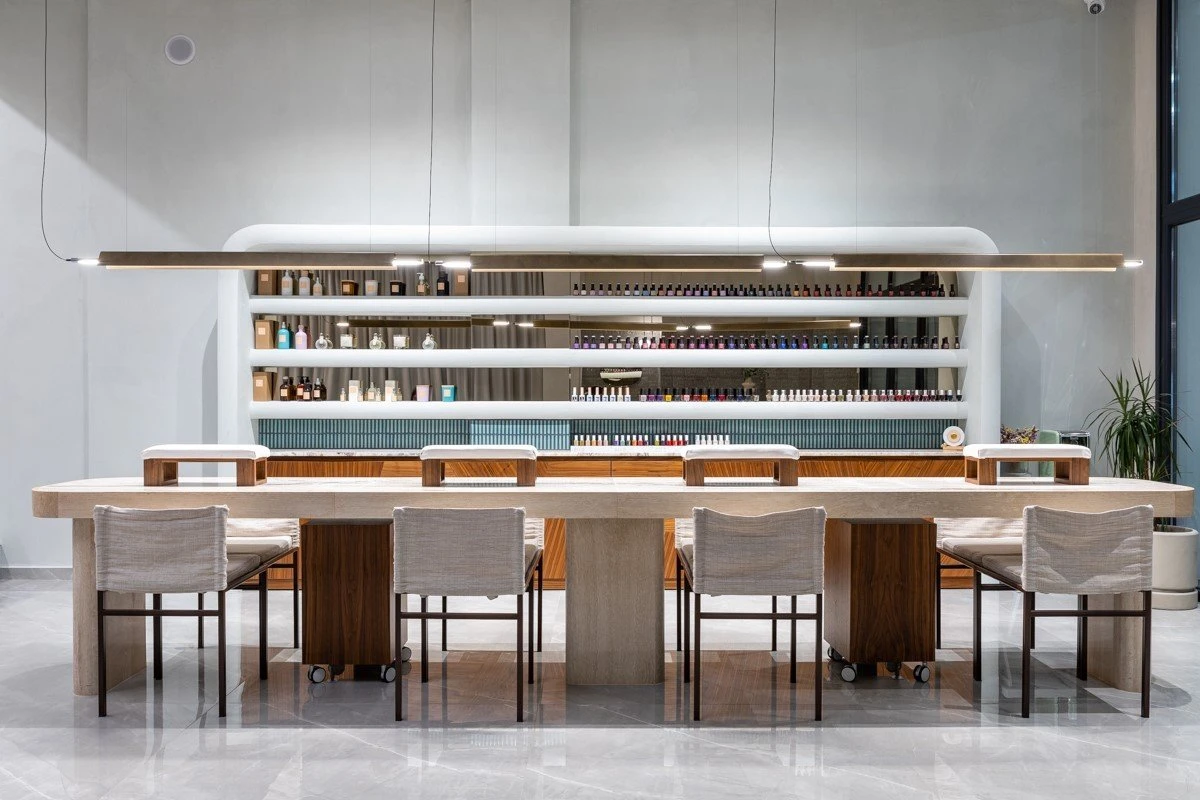 enamel-beauty-salon1.jpg
