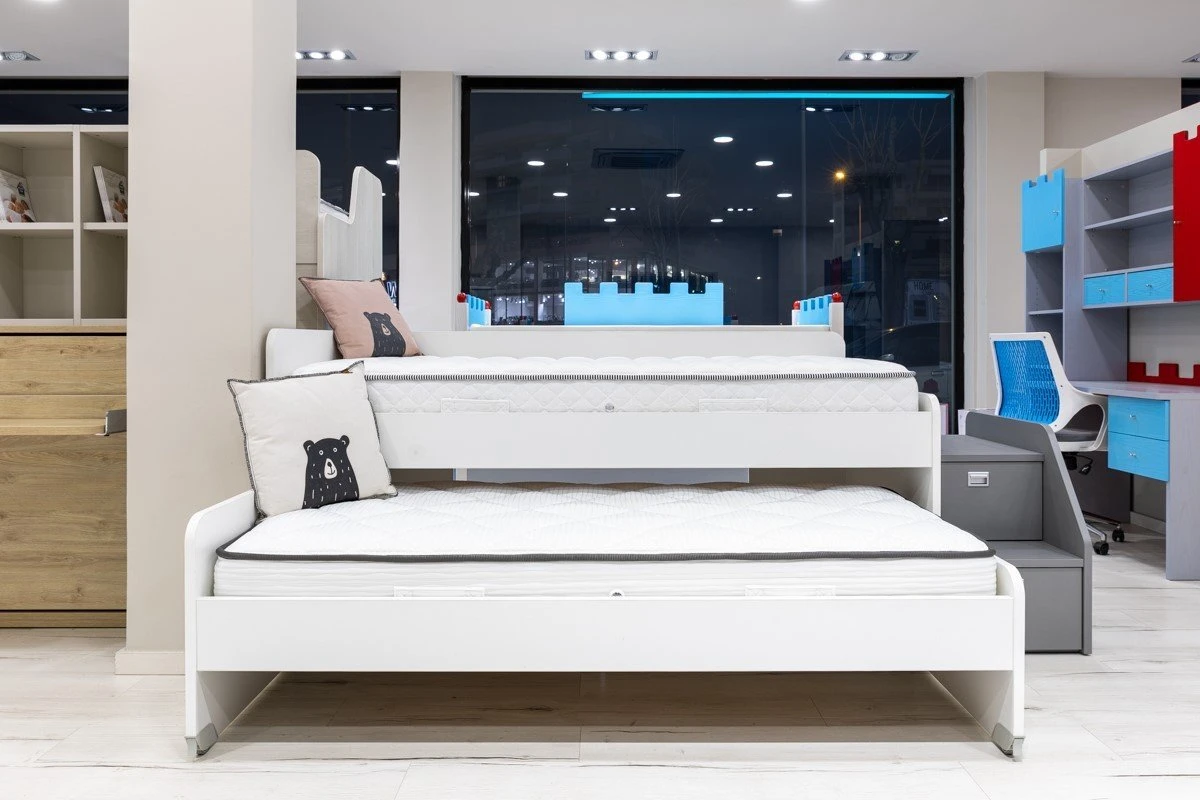 sidis-furniture7.jpg