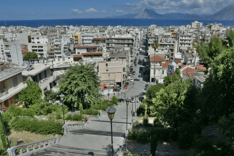 skales-klimakes-patra2.png