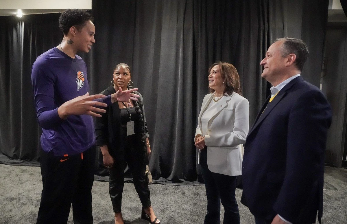 harris-griner.jpg