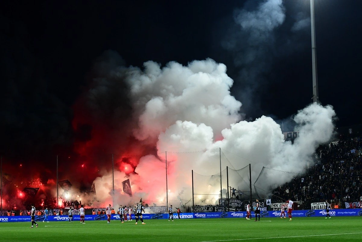 toumpa-paok-olympiakos.jpg