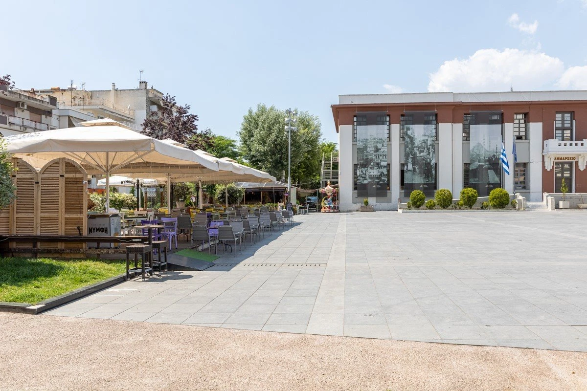 cafe-platia2.jpg