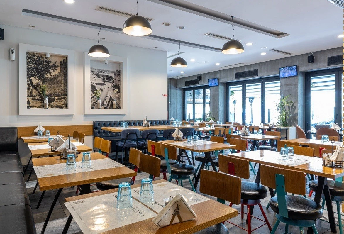 food-plaza2.jpg